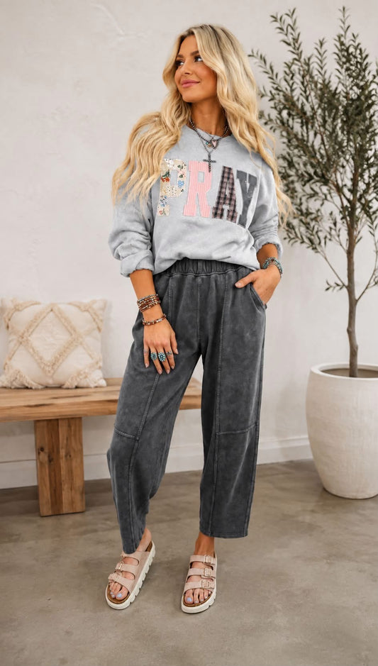 🩷 Gray Floral Pray Sweatshirt 🩶